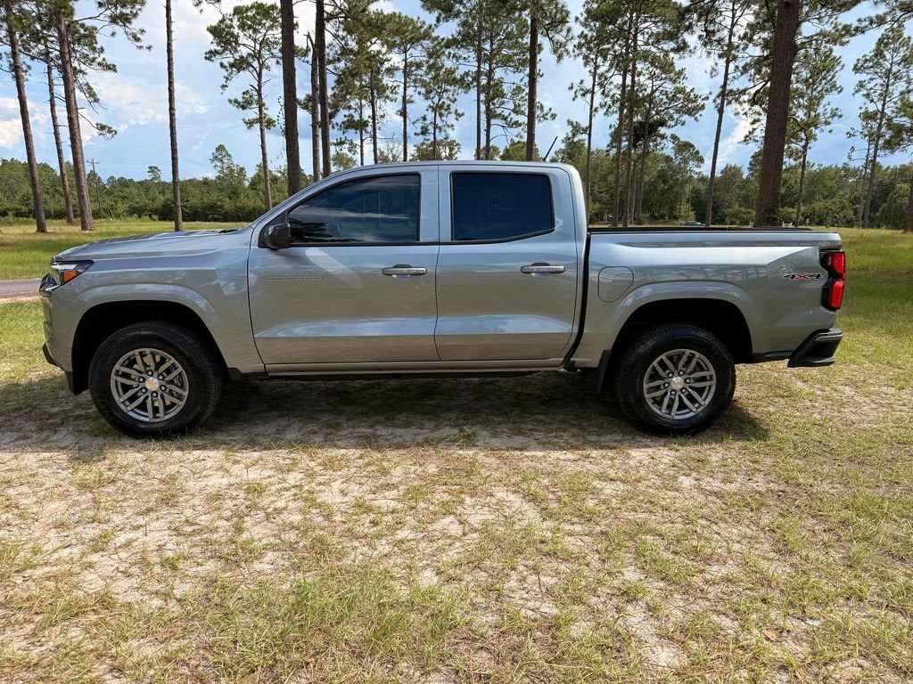 New 2025 Chevrolet Colorado WT/LT Truck