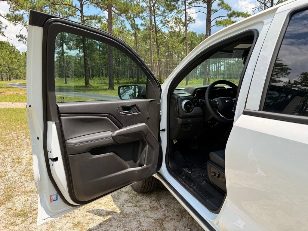 2026 Chevrolet Colorado LT - Photo 11