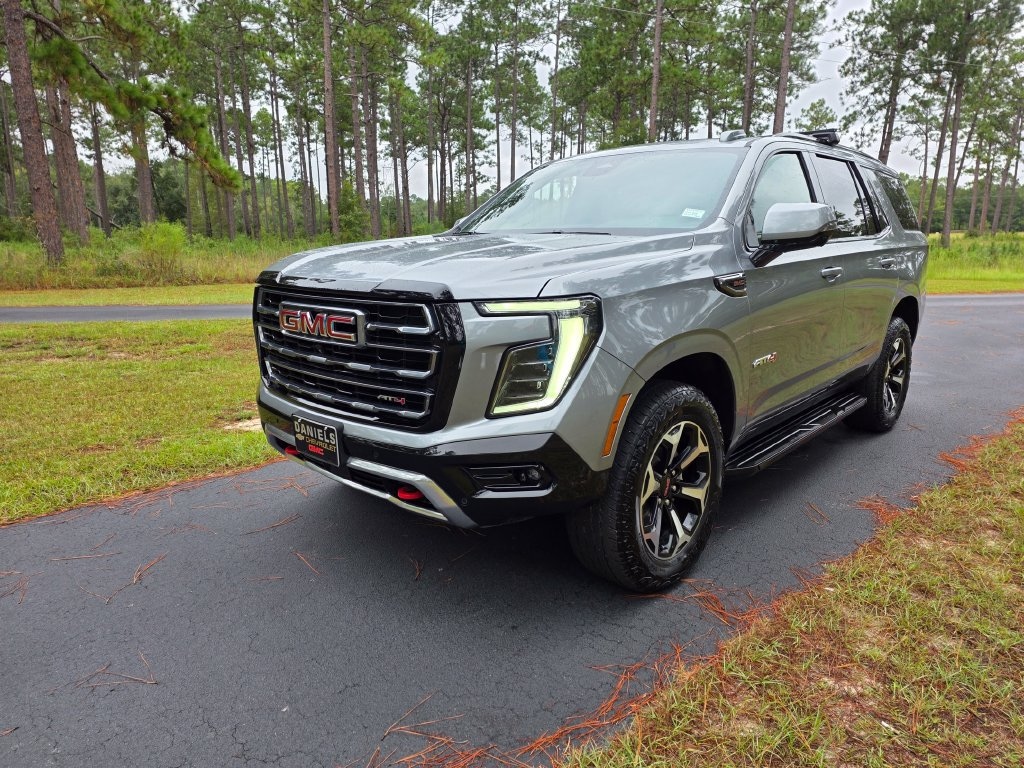 Used 2025 GMC Yukon AT4 SUV