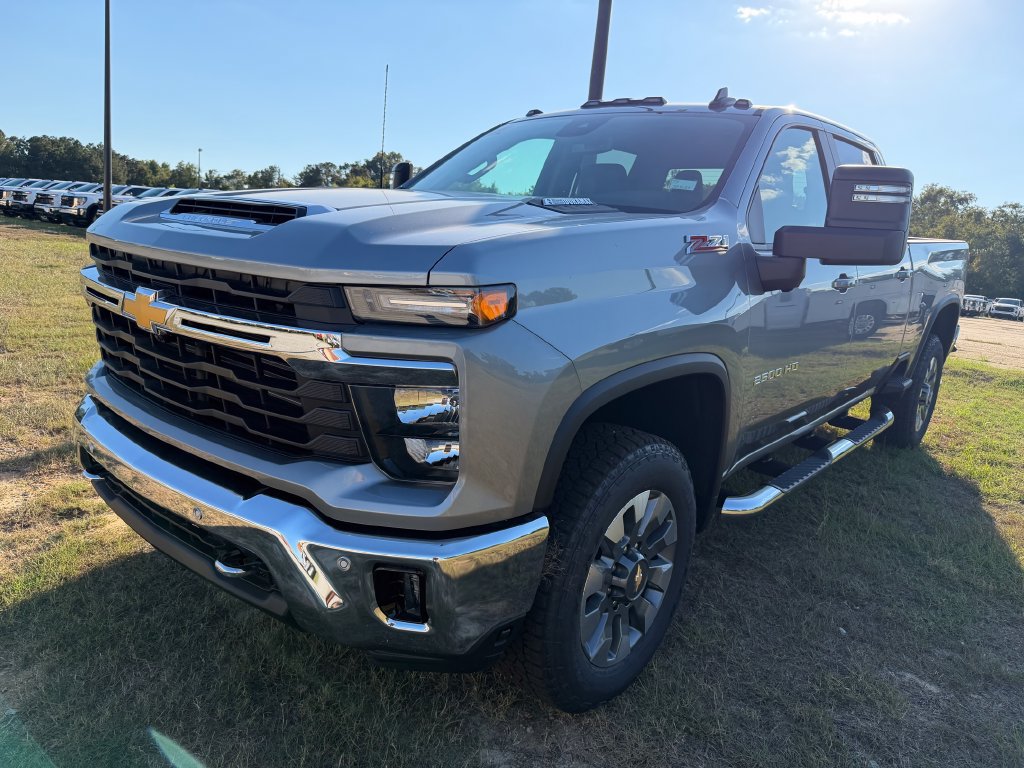 New 2026 Chevrolet Silverado 2500 HD LT Truck