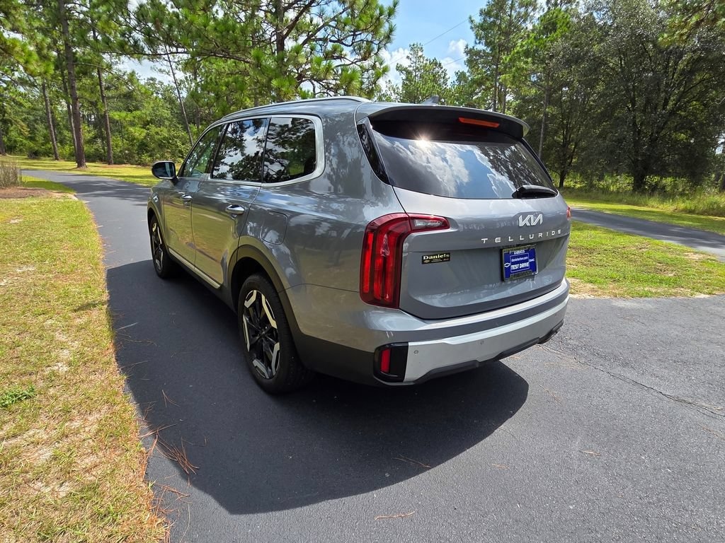 Used 2024 Kia Telluride S SUV