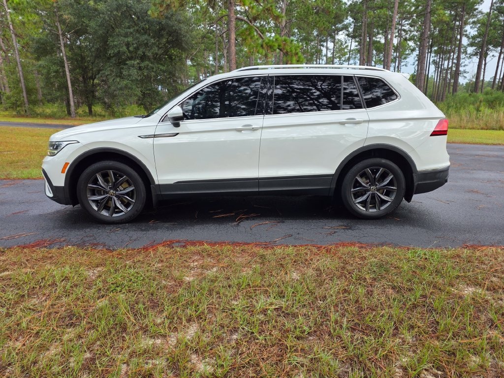 Used 2022 Volkswagen Tiguan 2.0T SE SUV
