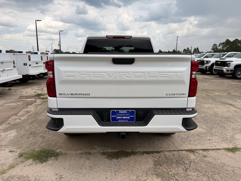 New 2026 Chevrolet Silverado 1500 Custom Truck
