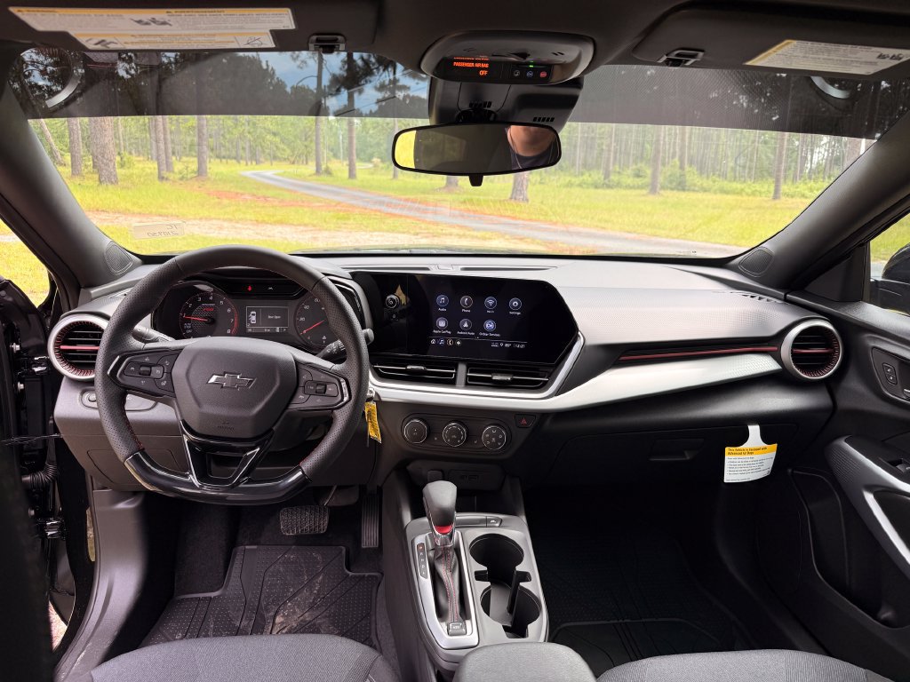 2026 Chevrolet Trax RS - Photo 14
