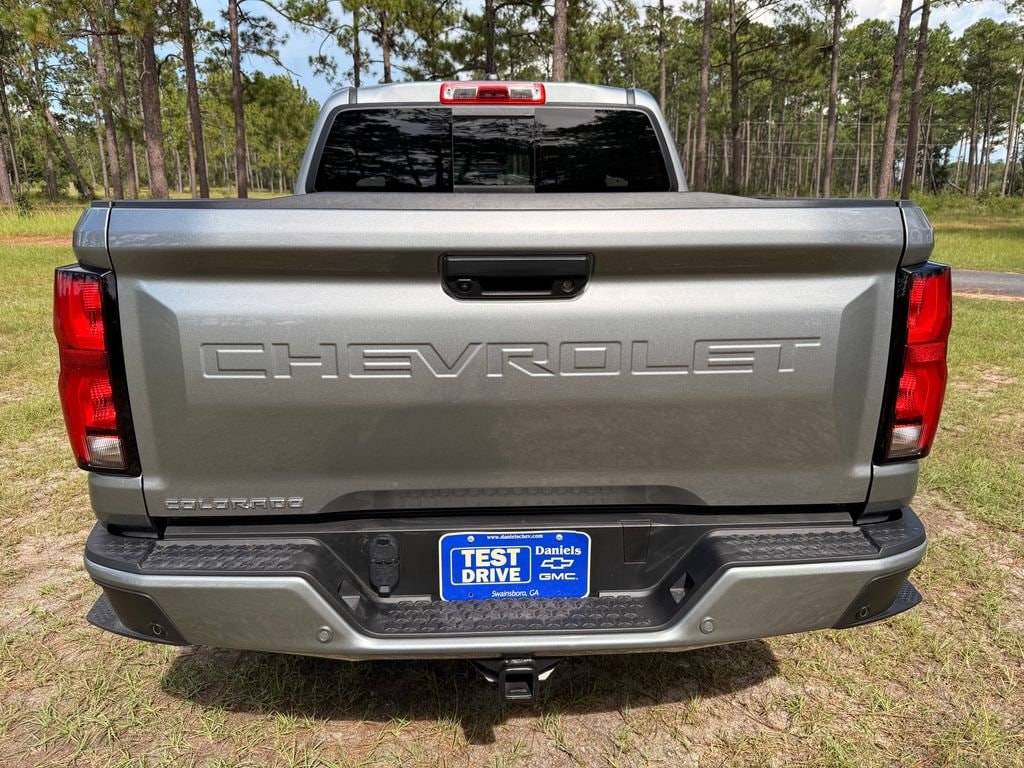 New 2025 Chevrolet Colorado WT/LT Truck