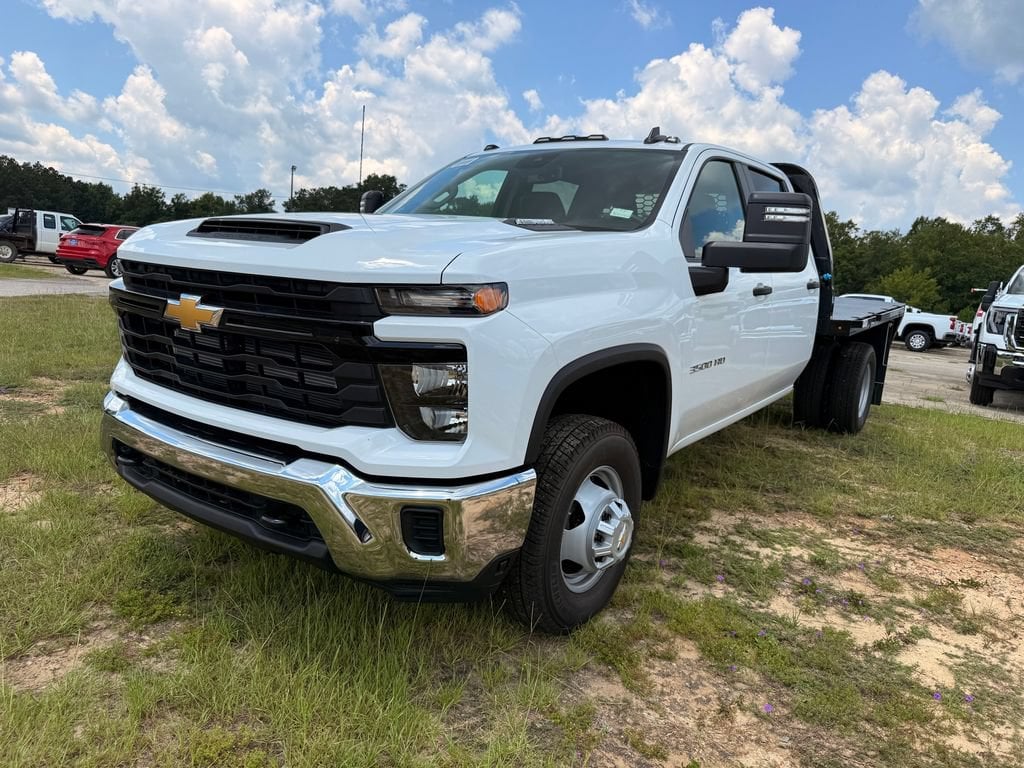 New 2026 Chevrolet Silverado 3500 HD Chassis Cab Work Truck Truck