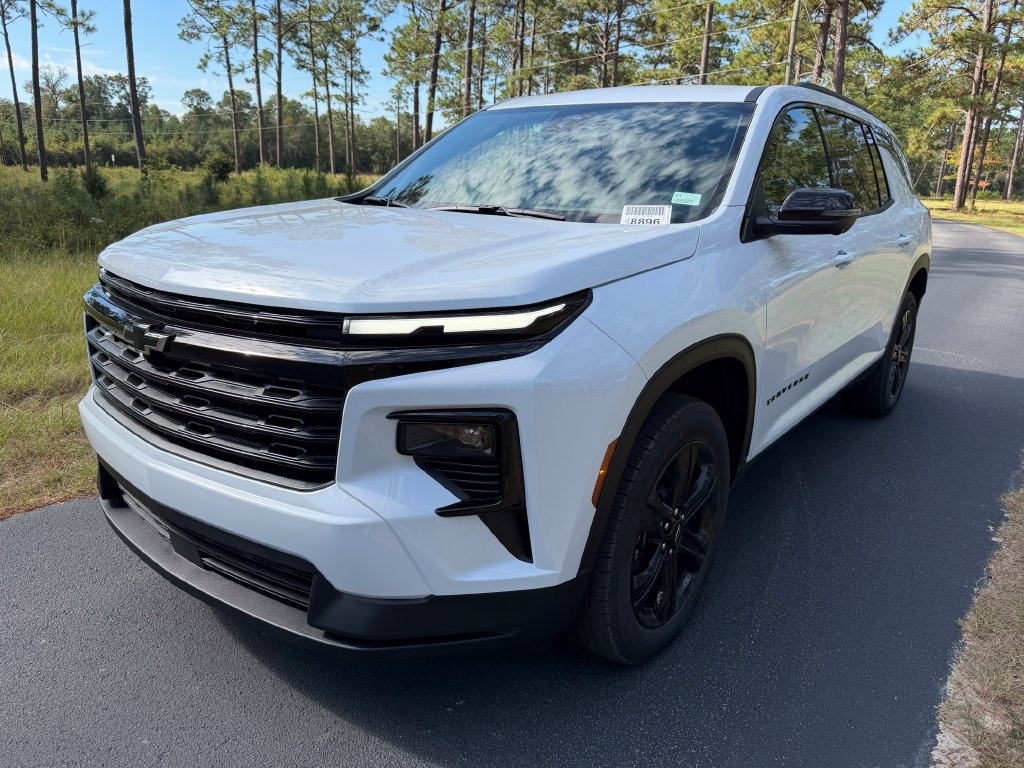 New 2027 Chevrolet Traverse LT SUV
