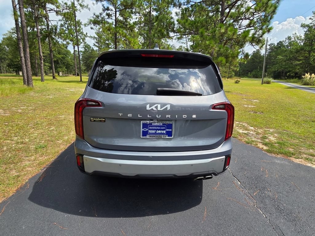 Used 2024 Kia Telluride S SUV