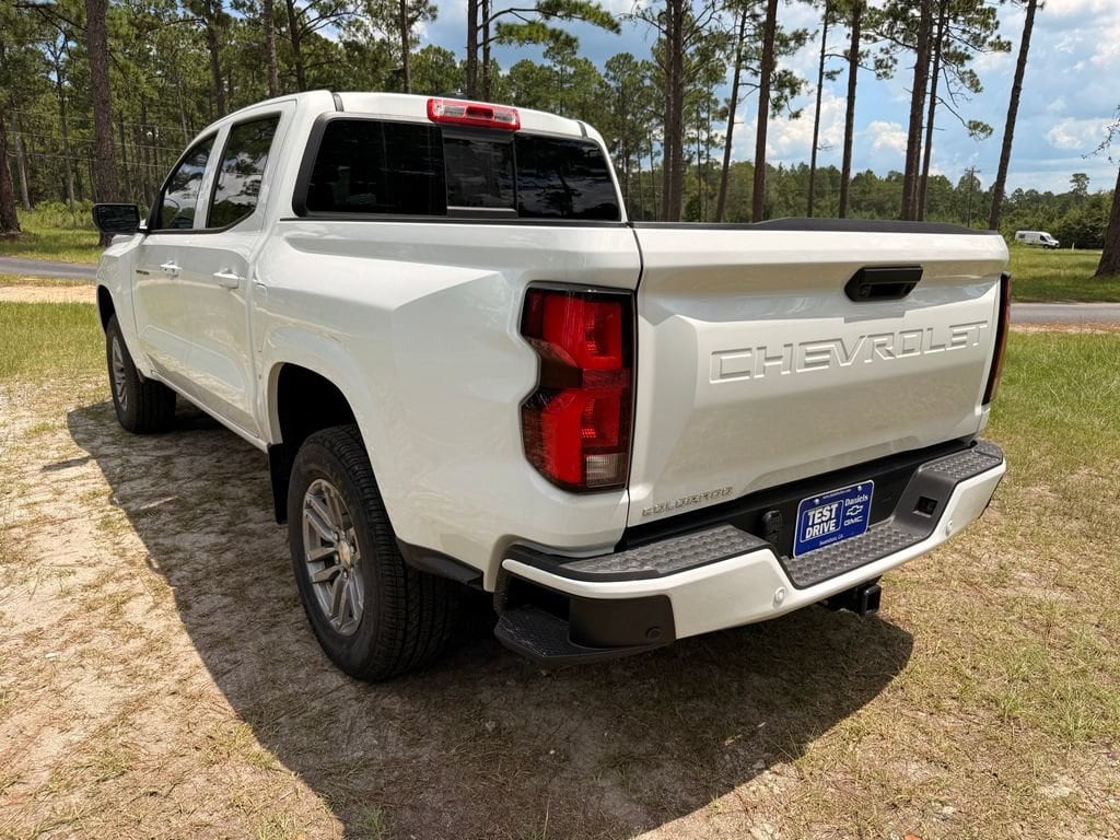 2026 Chevrolet Colorado LT - Photo 3
