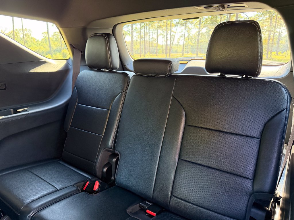 2027 Chevrolet Traverse LT - Photo 27