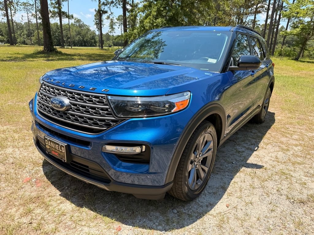 Used 2022 Ford Explorer XLT SUV