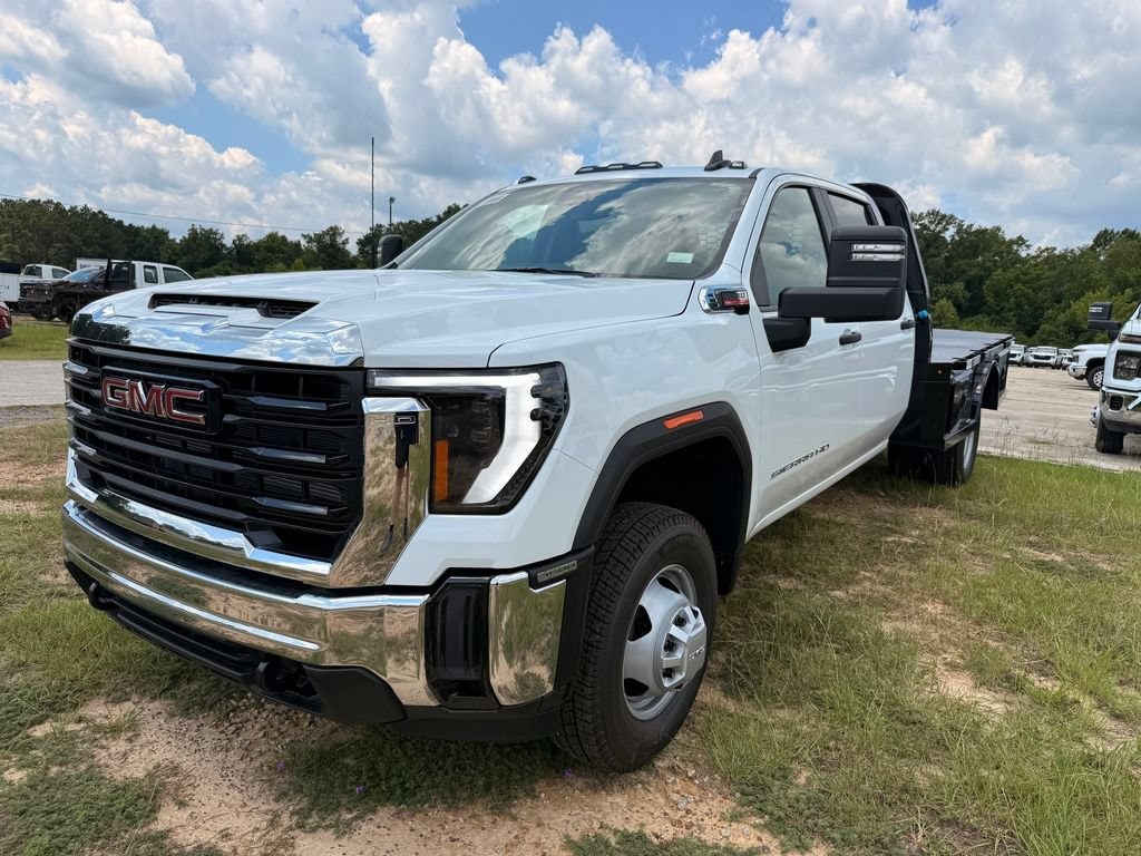 2026 GMC Sierra 3500 HD Chassis Cab Truck 