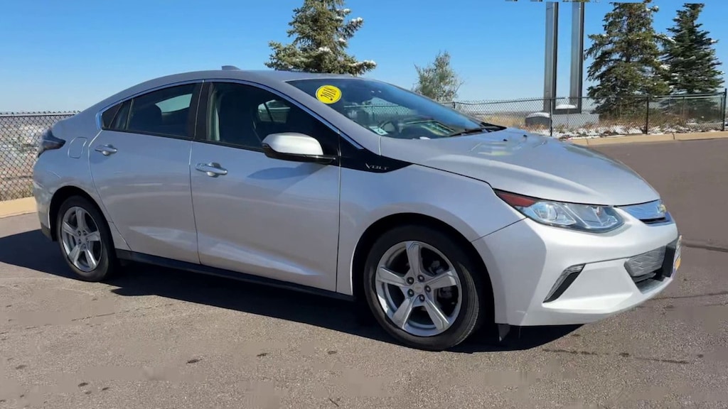 Used 2018 Chevrolet Volt LT Car