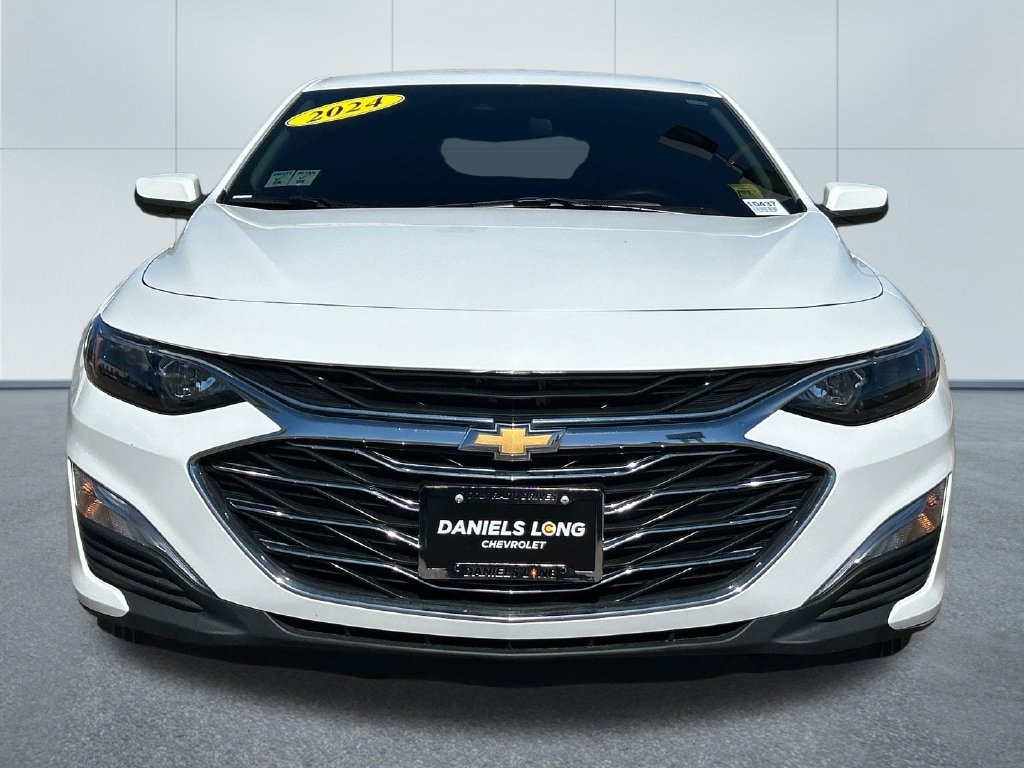 Used 2024 Chevrolet Malibu LS Car