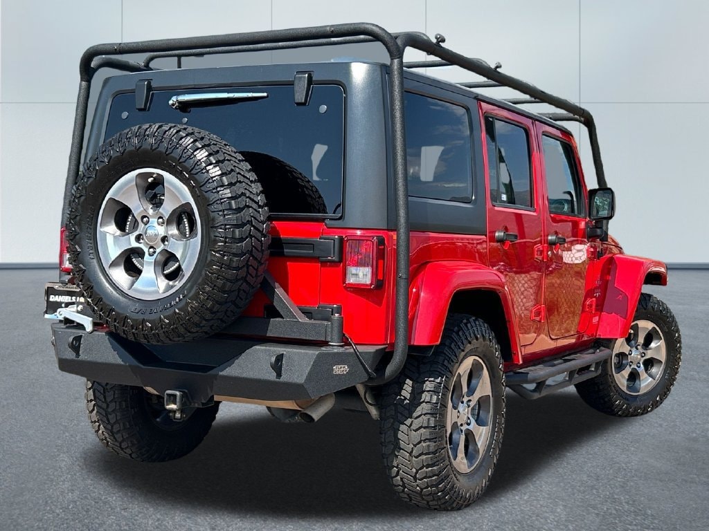 Used 2017 Jeep Wrangler Unlimited Sahara SUV