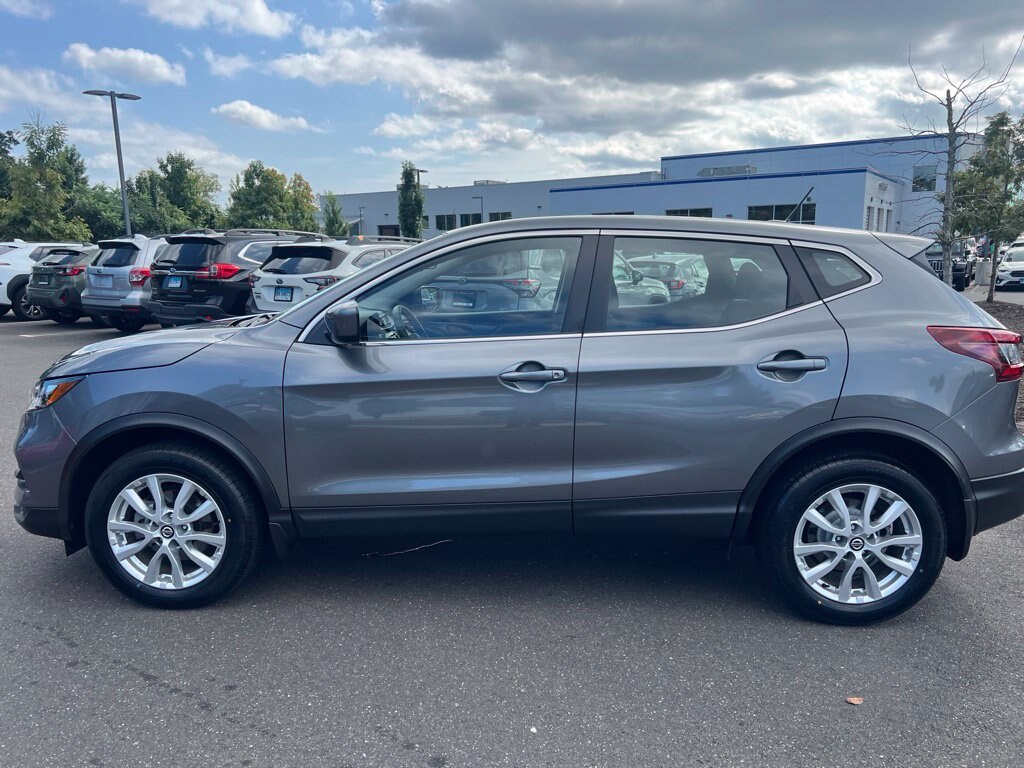 Used 2022 Nissan Rogue Sport S SUV