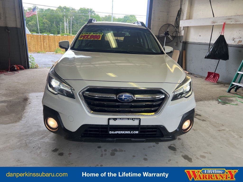 2018 Subaru Outback Limited - Photo 8