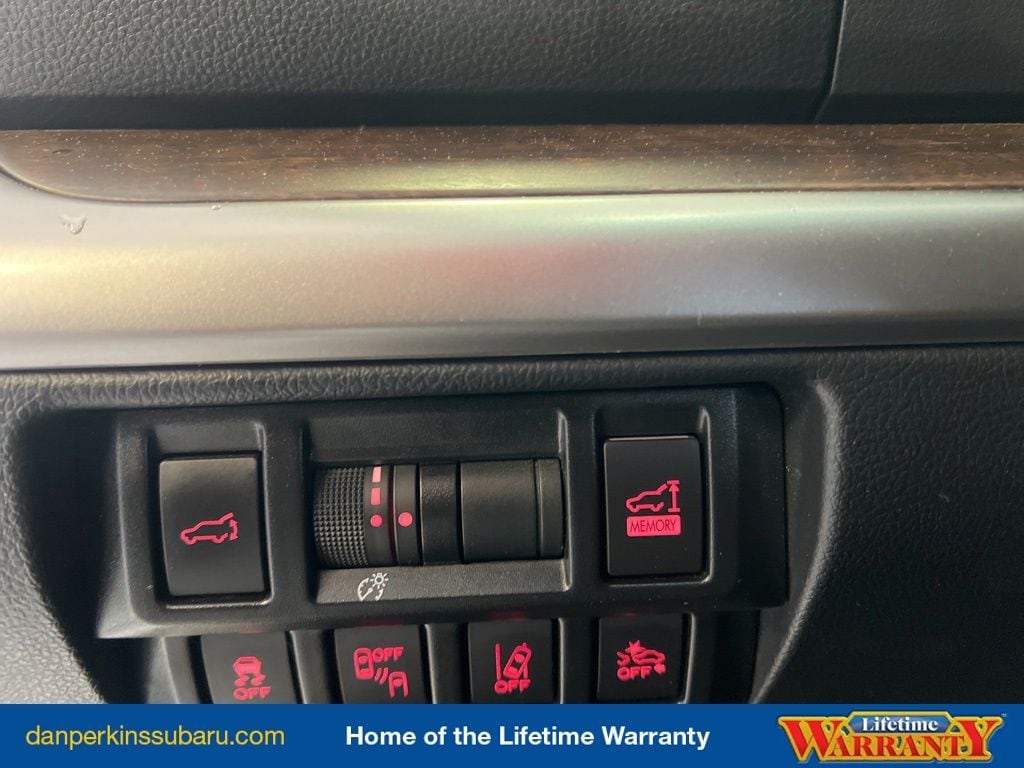 2018 Subaru Outback Limited - Photo 12