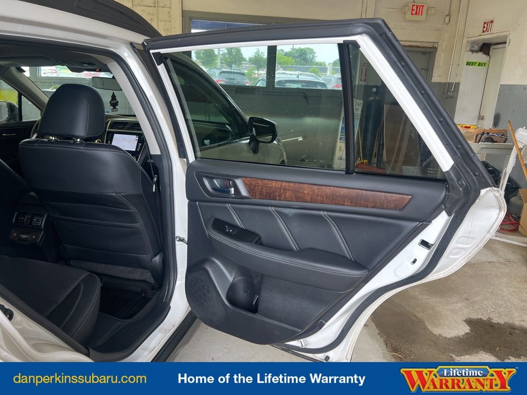 2018 Subaru Outback Limited - Photo 40