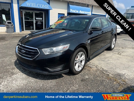 2015 Ford Taurus SE Sedan