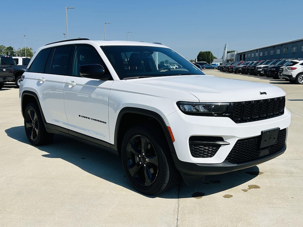 Certified 2023 Jeep Grand Cherokee Altitude SUV
