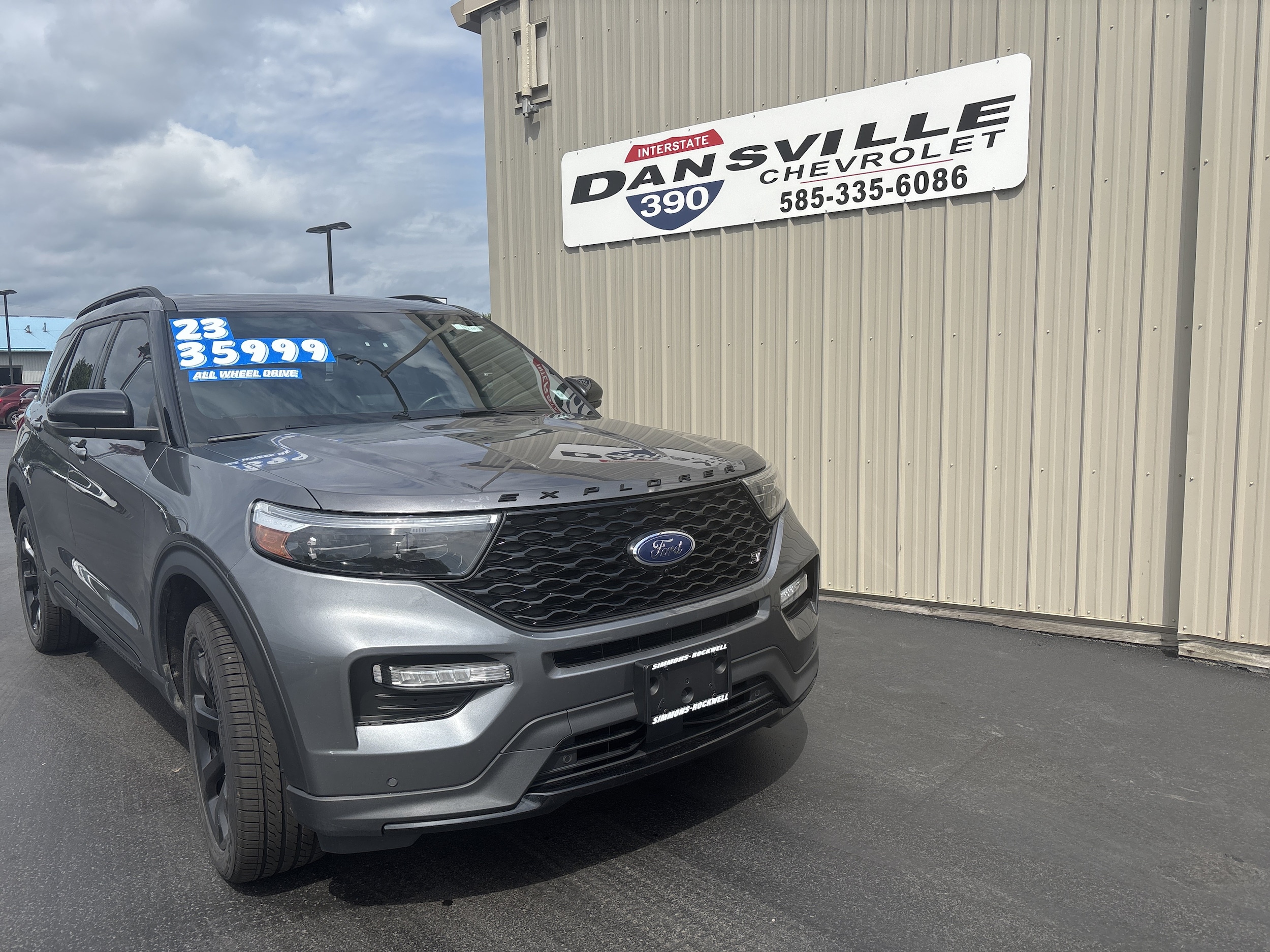 2023 Ford Explorer ST