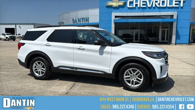 2025 Ford Explorer