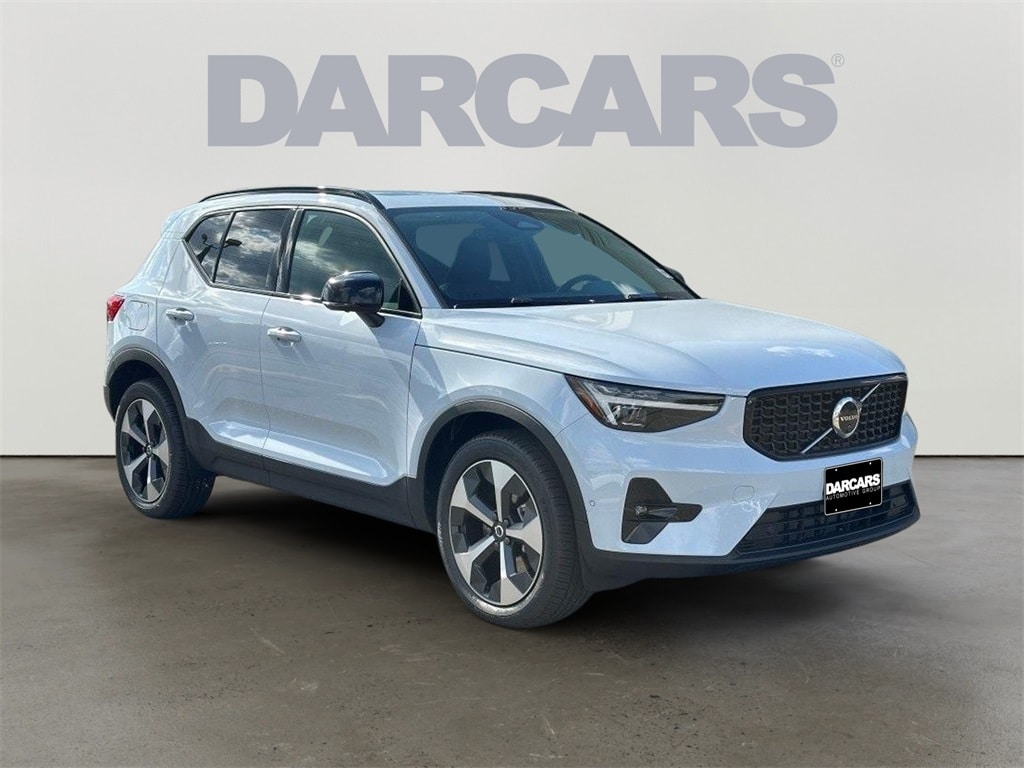 2026 Volvo XC40