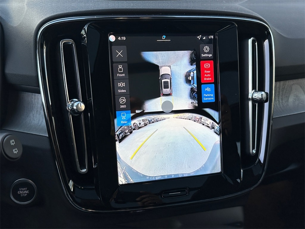 2026 Volvo XC40 Ultra - Photo 20