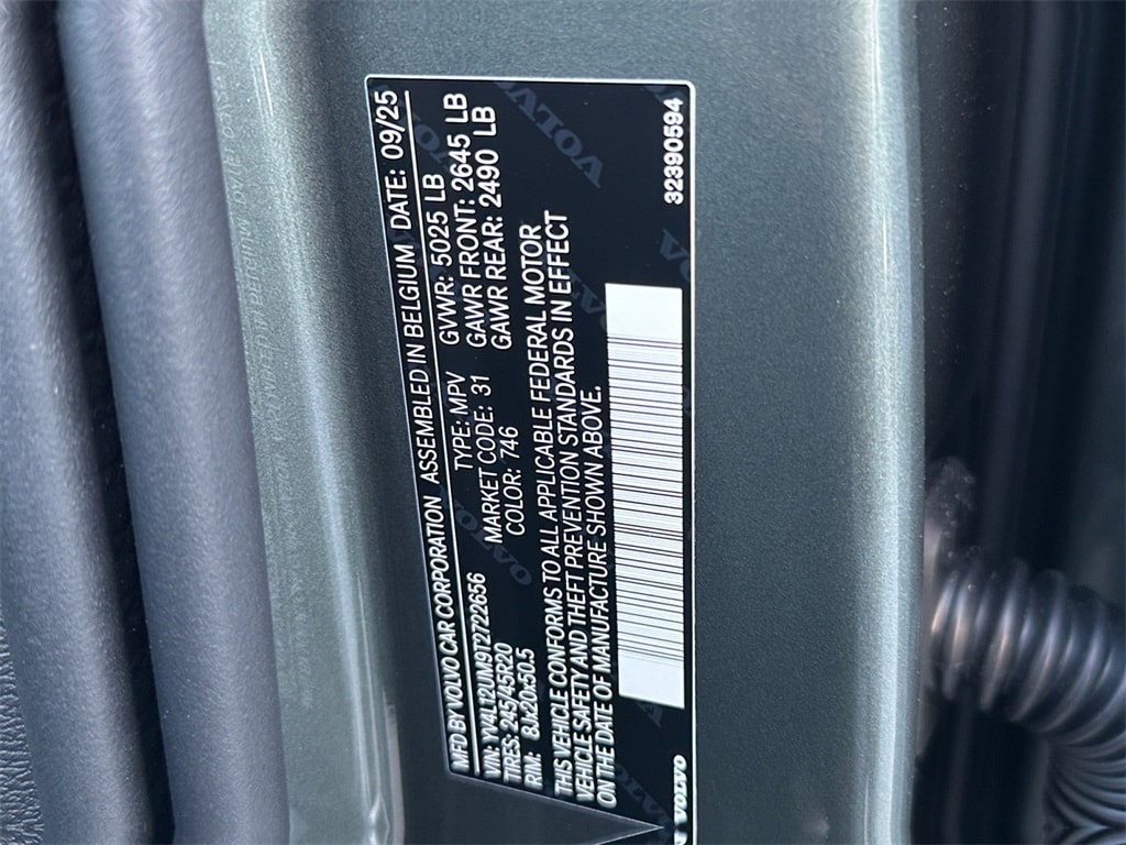 2026 Volvo XC40 Ultra - Photo 26