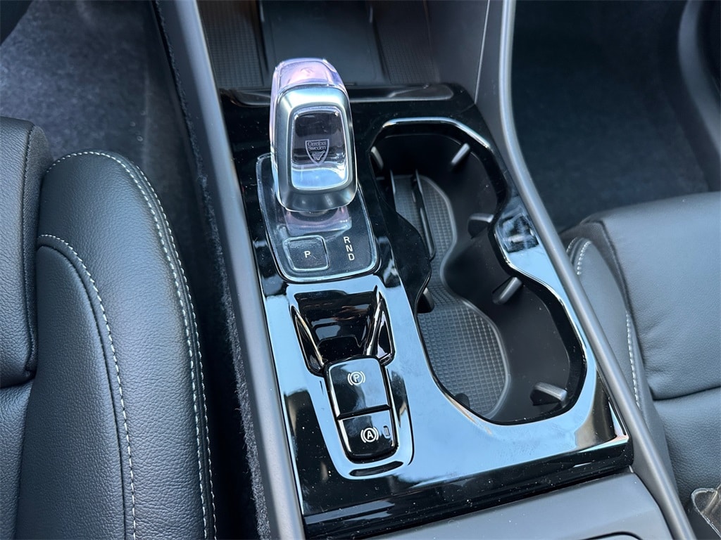 2026 Volvo XC40 Ultra - Photo 23