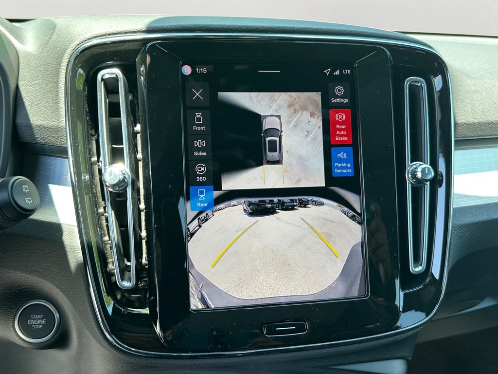 2026 Volvo XC40 Ultra Black Edition - Photo 20