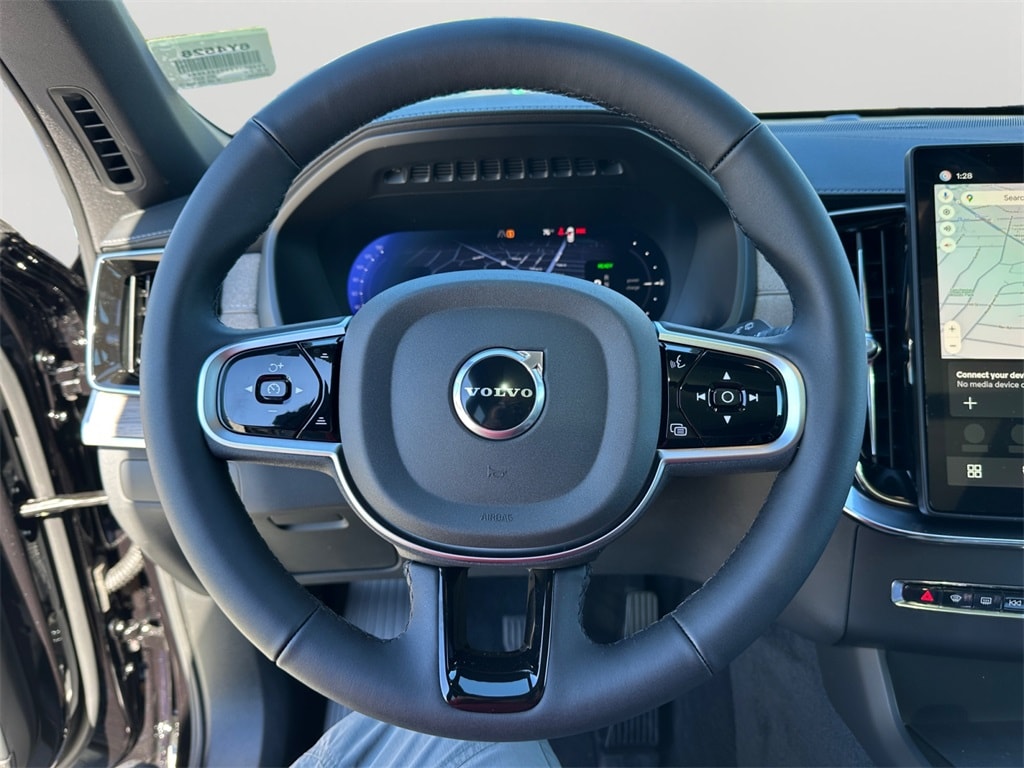 2026 Volvo XC90 Plus - Photo 16