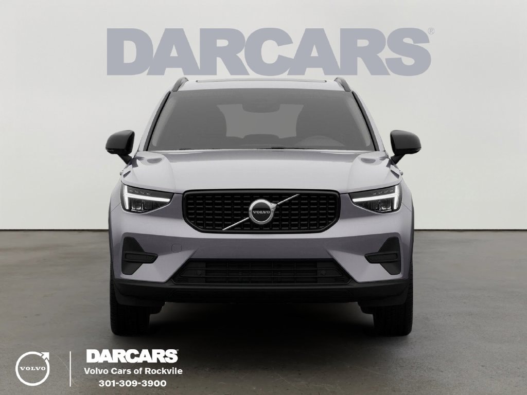 2026 Volvo XC40 Core