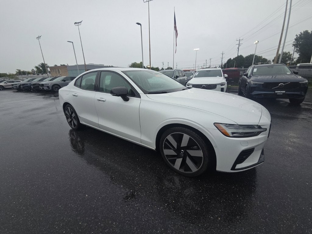 Used 2024 Volvo S60 Recharge Plug-In Hybrid Ultimate Sedan
