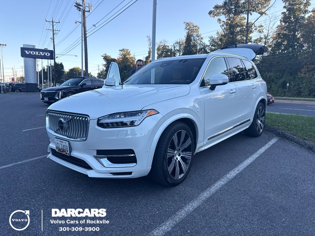 Certified 2025 Volvo XC90 Plug-In Hybrid T8 Ultra SUV