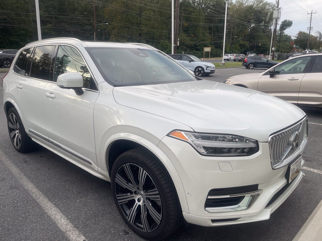 Certified 2025 Volvo XC90 Plug-In Hybrid T8 Ultra SUV