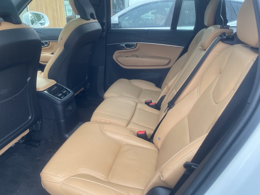 Certified 2025 Volvo XC90 Plug-In Hybrid T8 Ultra SUV