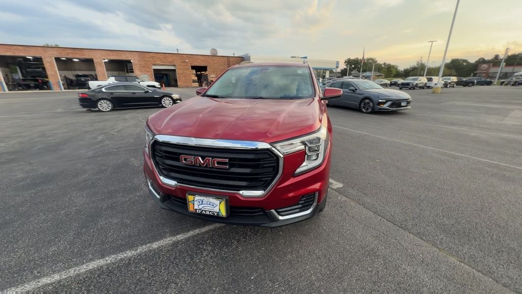Used 2023 GMC Terrain SLE SUV