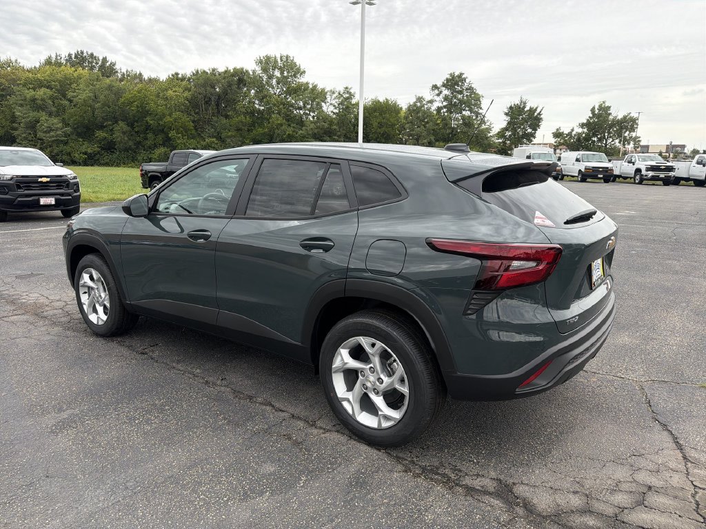 Used 2026 Chevrolet Trax LS SUV