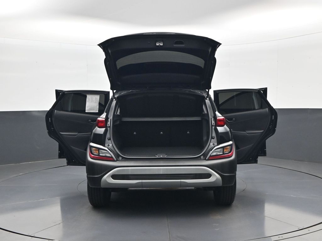 2023 Hyundai Kona SE - Photo 33