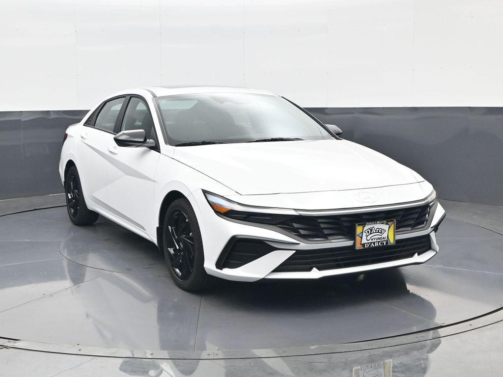 New 2026 Hyundai Elantra SEL Sport Sedan