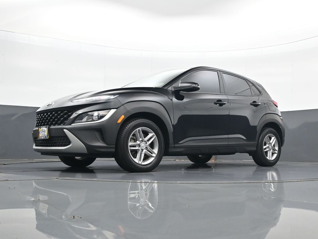 2023 Hyundai Kona SE - Photo 22