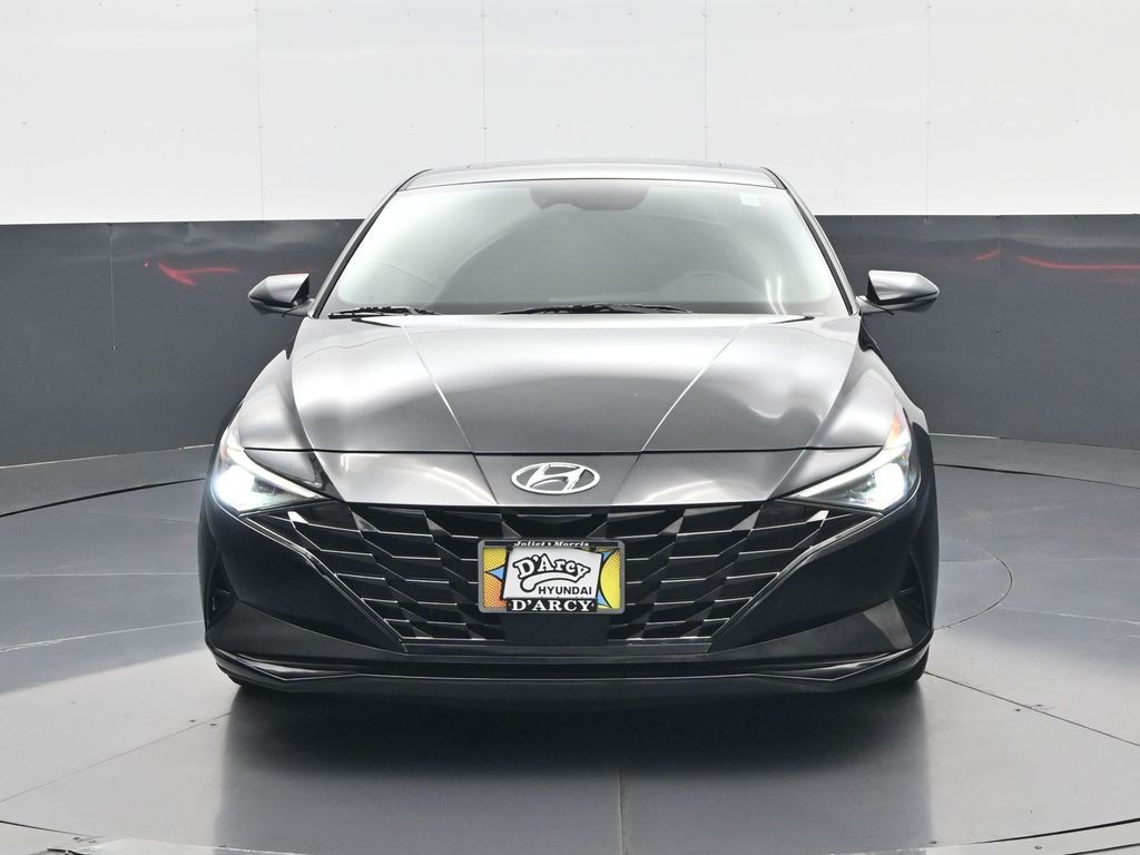 2023 Hyundai Elantra Limited - Photo 3