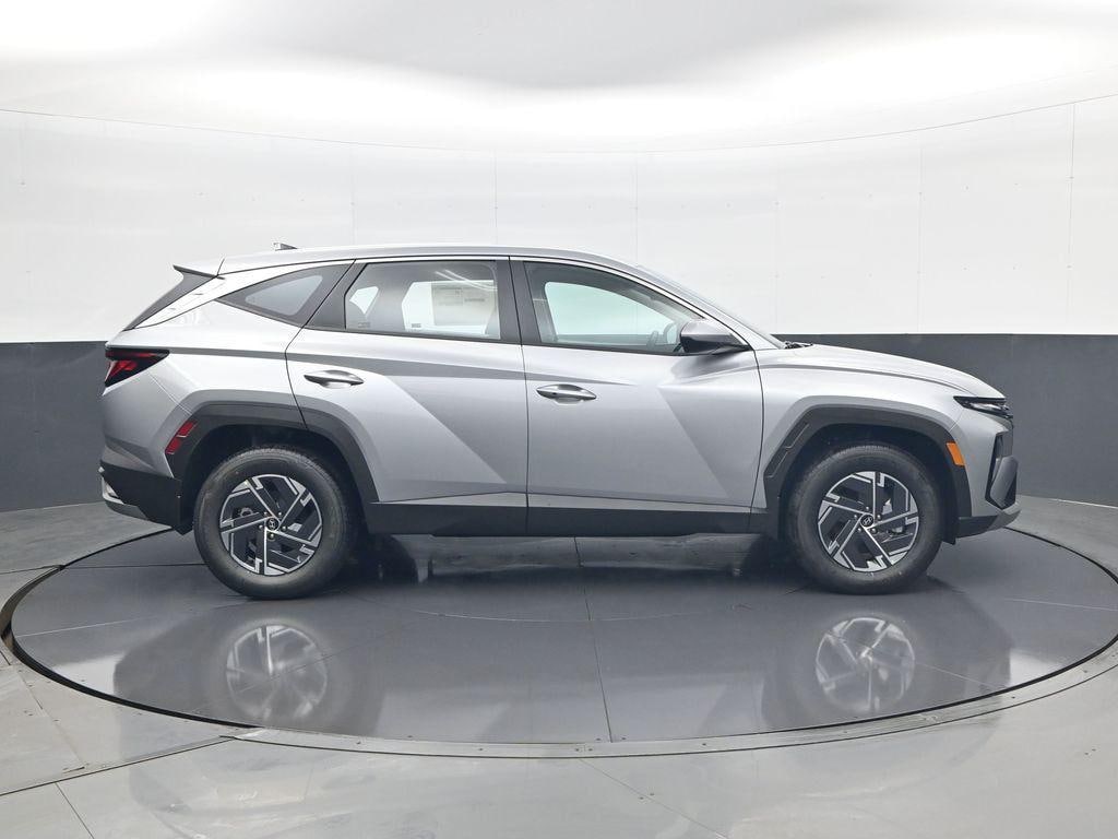 New 2026 Hyundai Tucson Hybrid Blue SUV