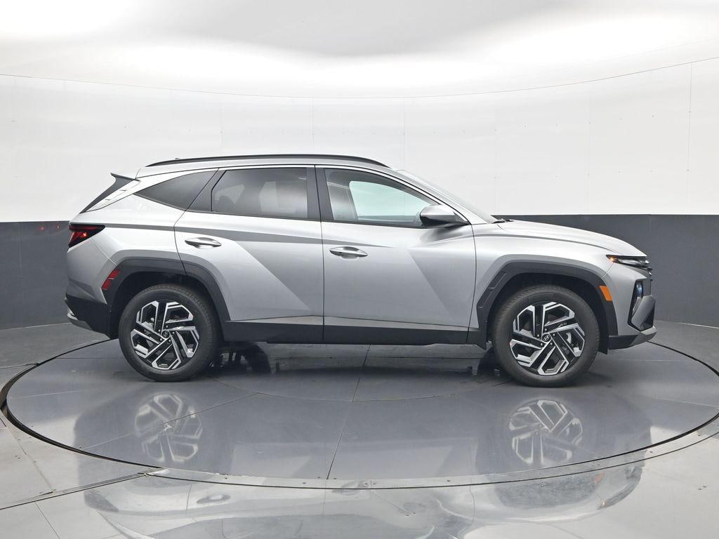 New 2026 Hyundai Tucson SEL Plus AWD SUV
