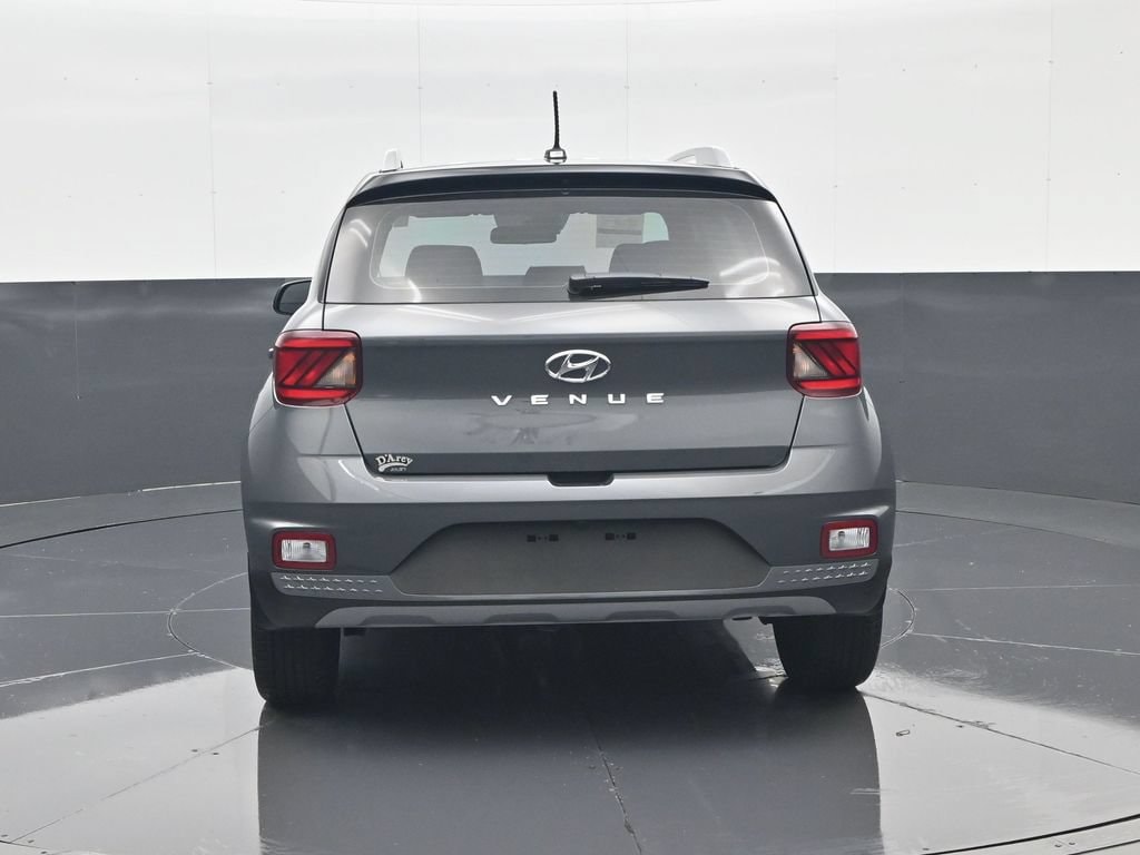 2026 Hyundai Venue SEL - Photo 7