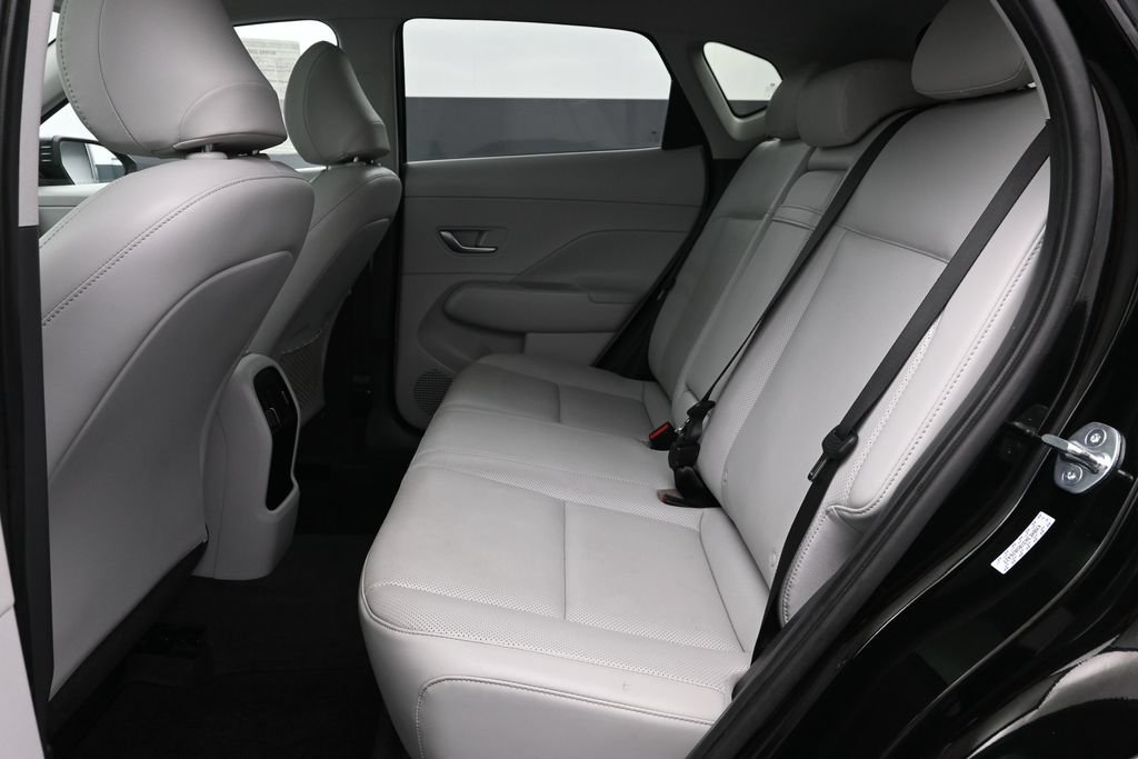 2024 Hyundai Kona Limited - Photo 12