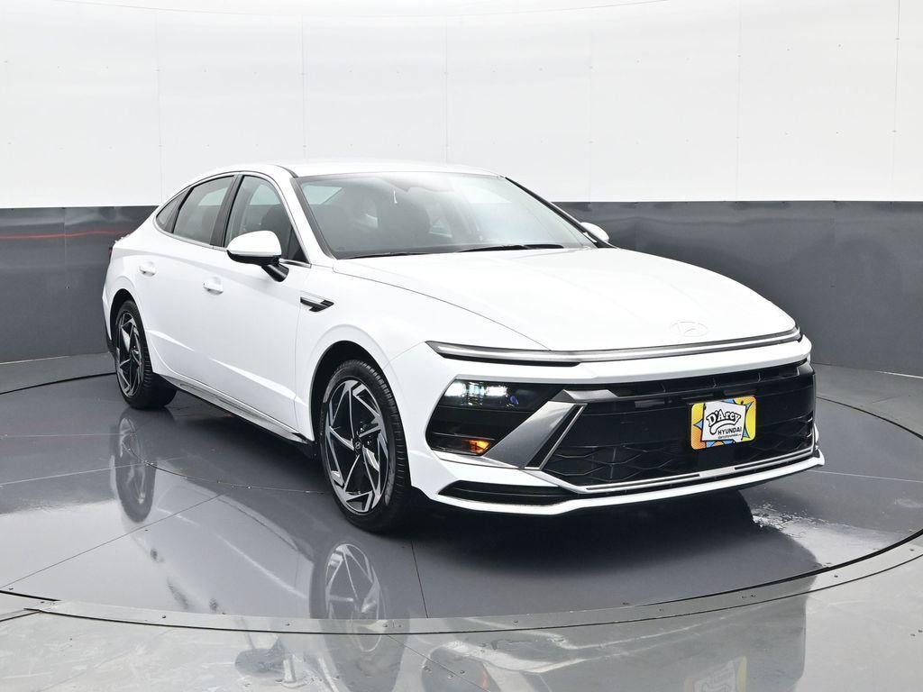 New 2026 Hyundai Sonata SEL Sport Sedan