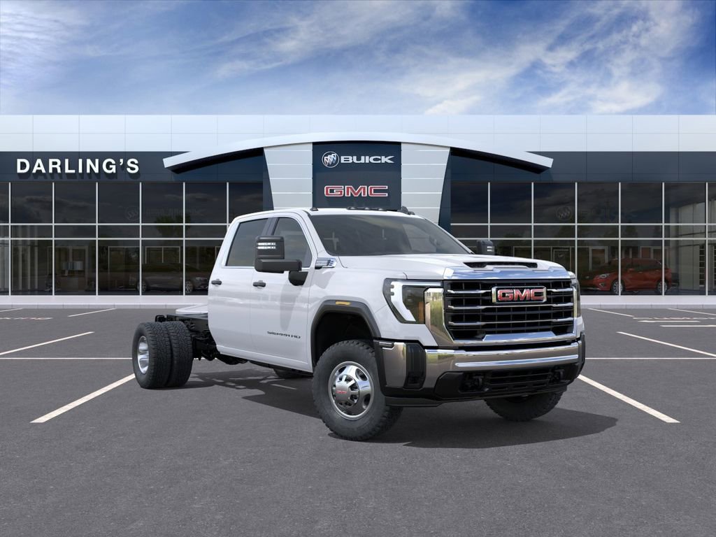 2026 GMC Sierra 3500 HD Chassis Cab Pro Truck